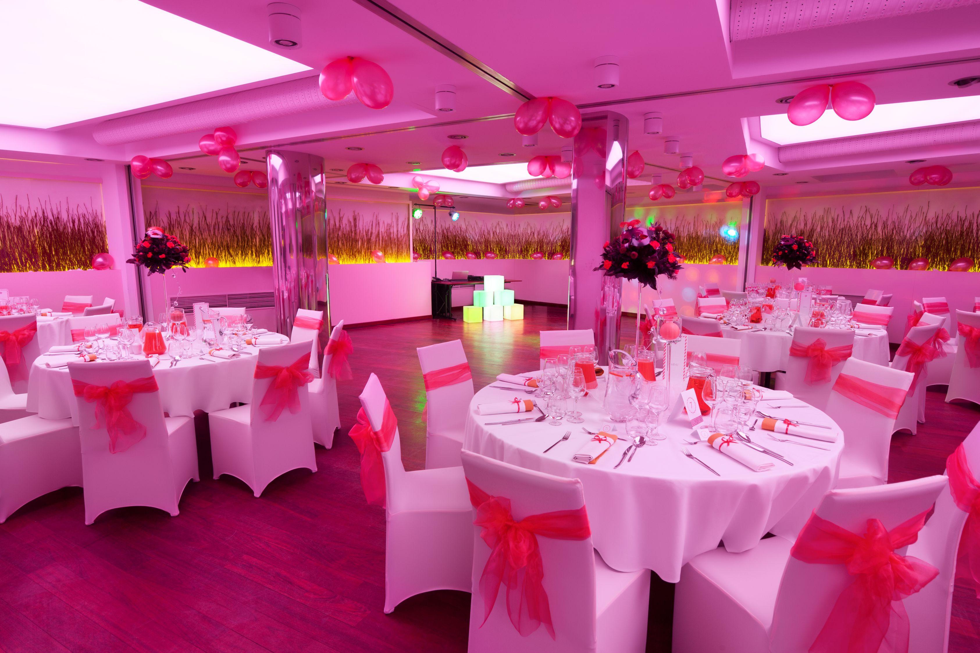 Leonardo Boutique Center Hotel