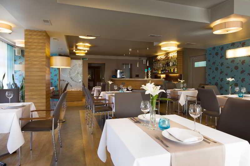 Perla Hotel 3*