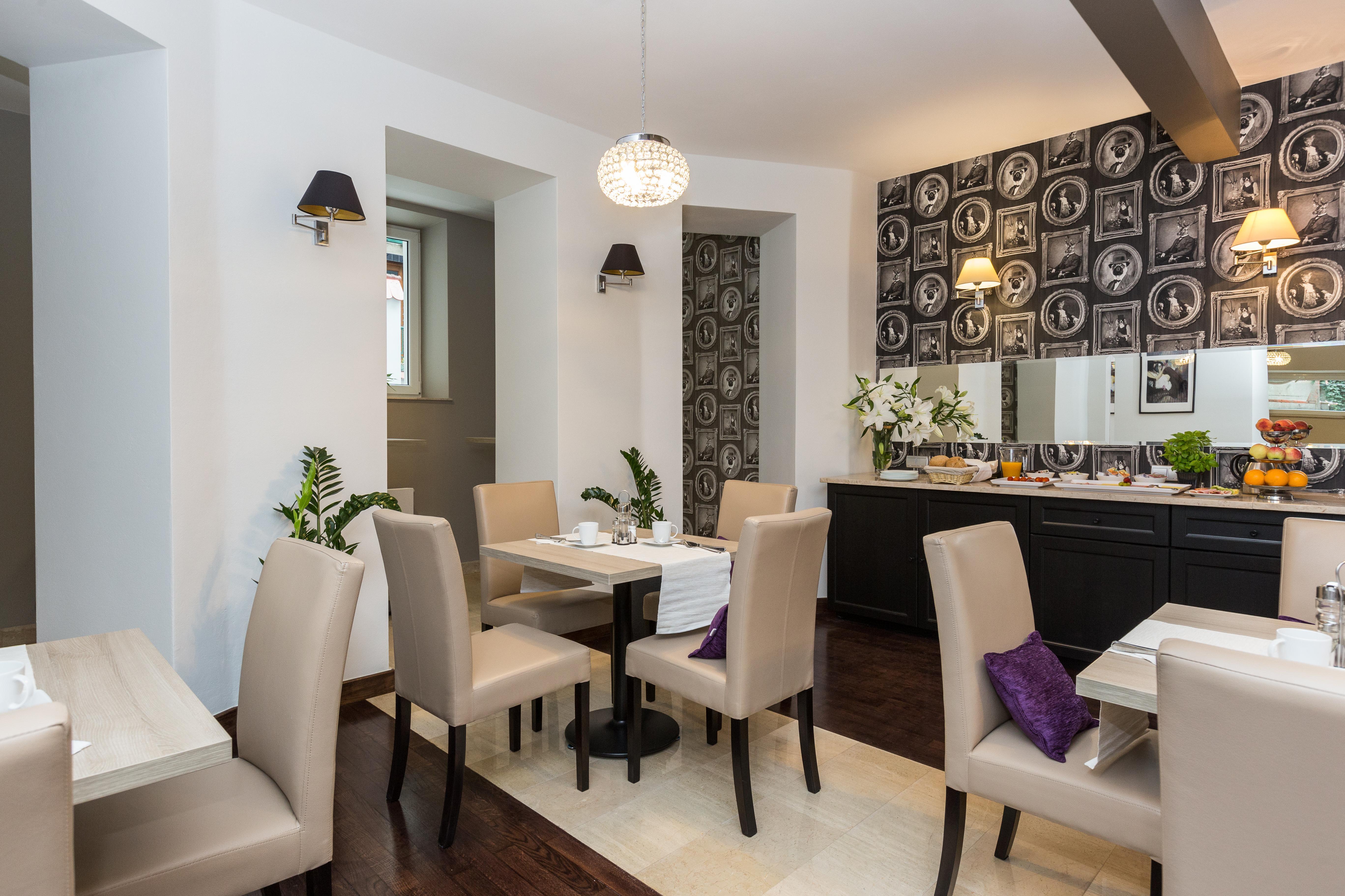 Grottger Luxury Boutique Hotel