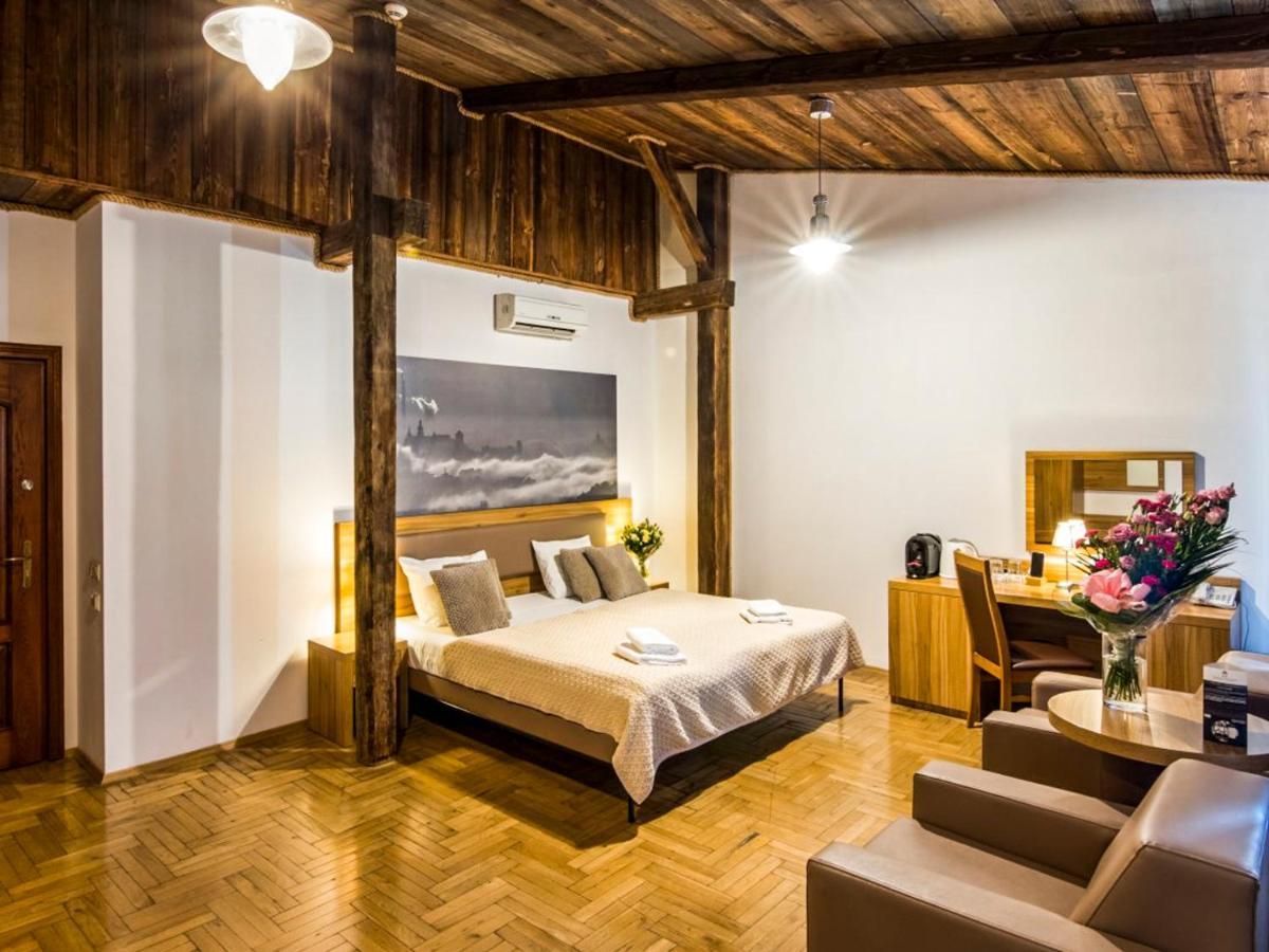 Pergamin Aparthotel