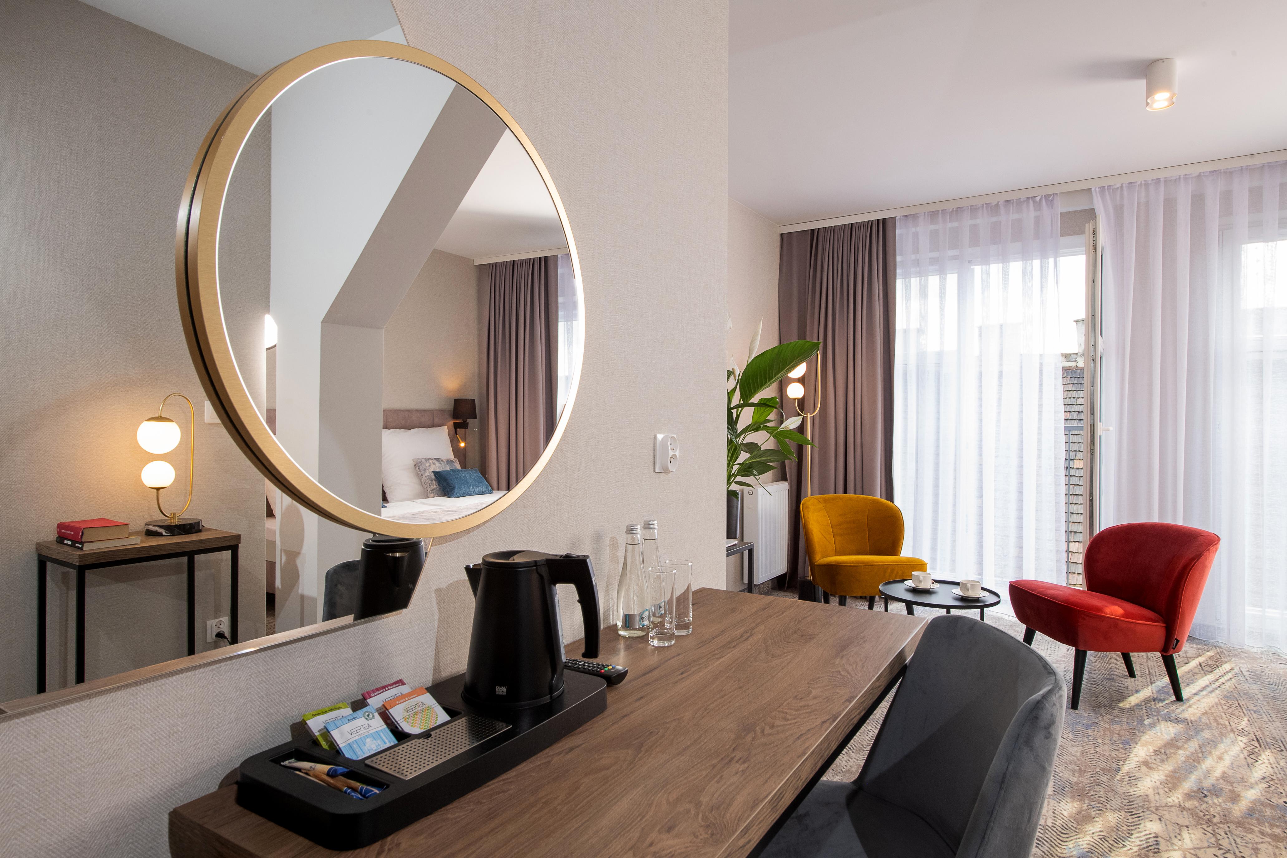 Mr67 Mayera Rapaporta Hotel