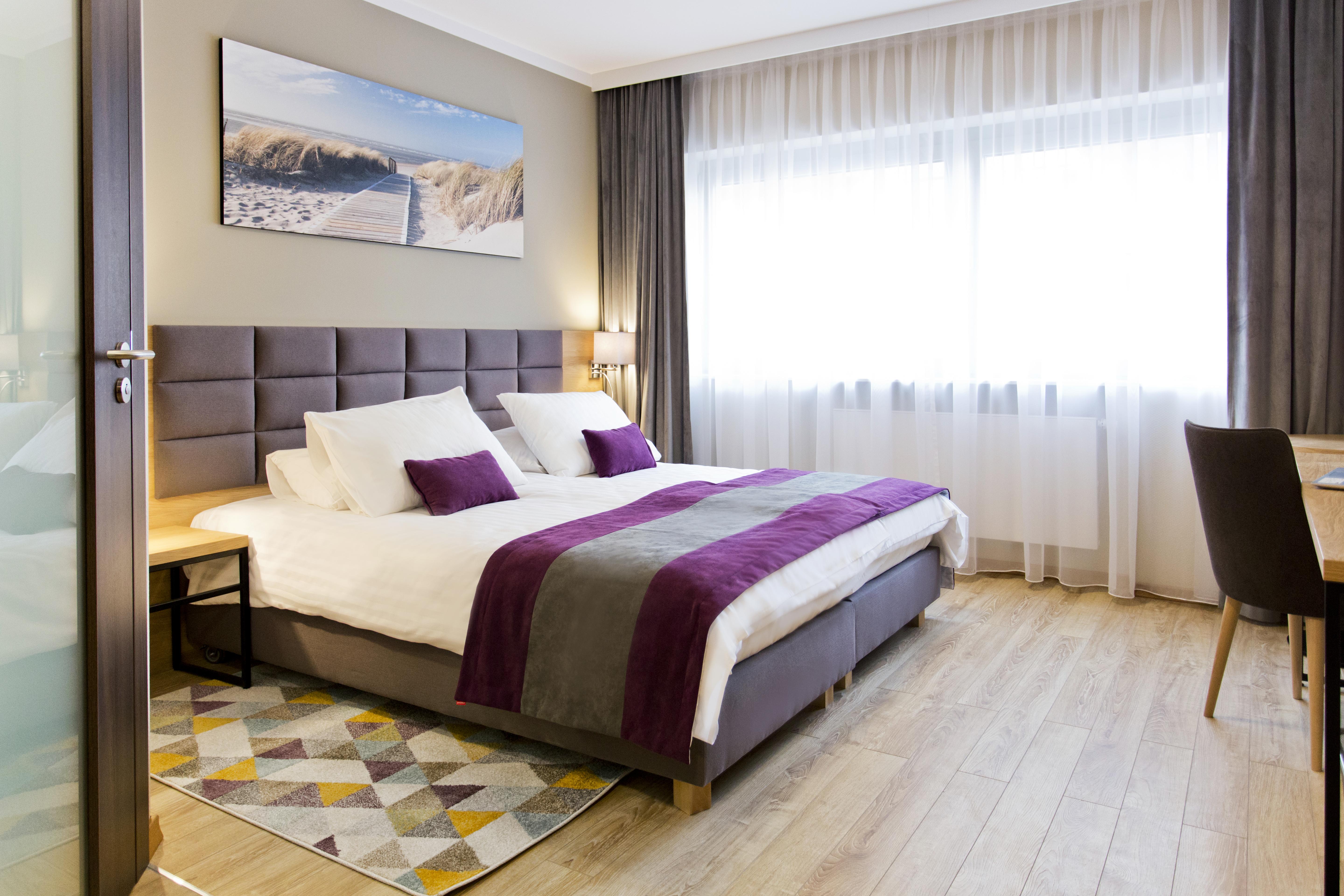 Conrad Comfort Hotel 4*