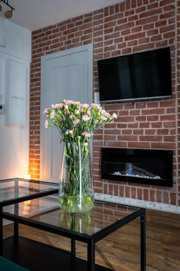Premium With Air Conditioning, Heart In Cracow *
