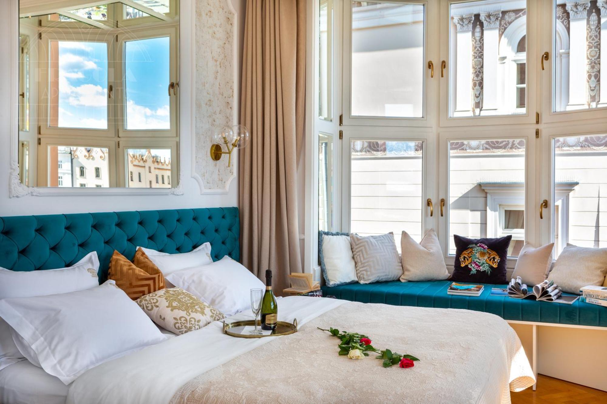 Feniks Fragola Main Square Apartment *