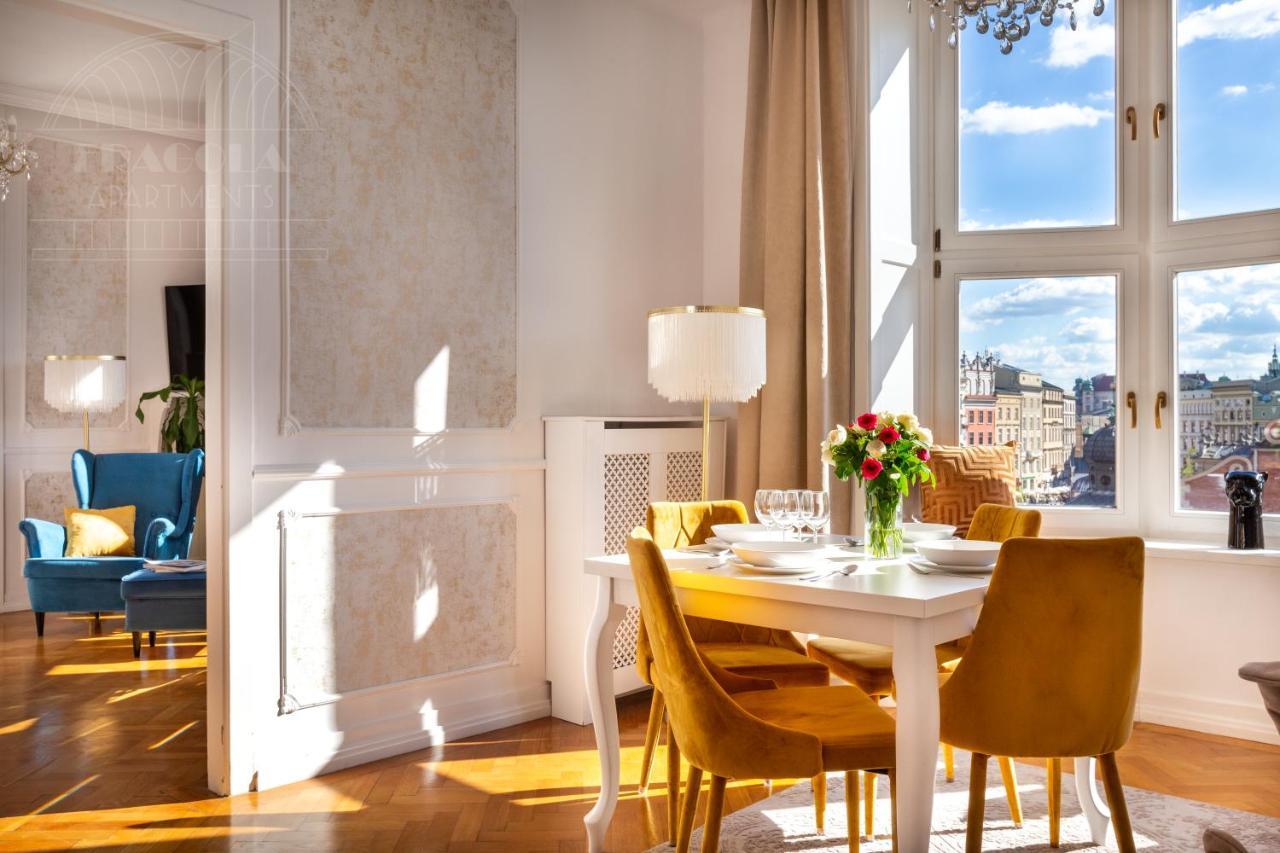 Feniks Fragola Main Square Apartment