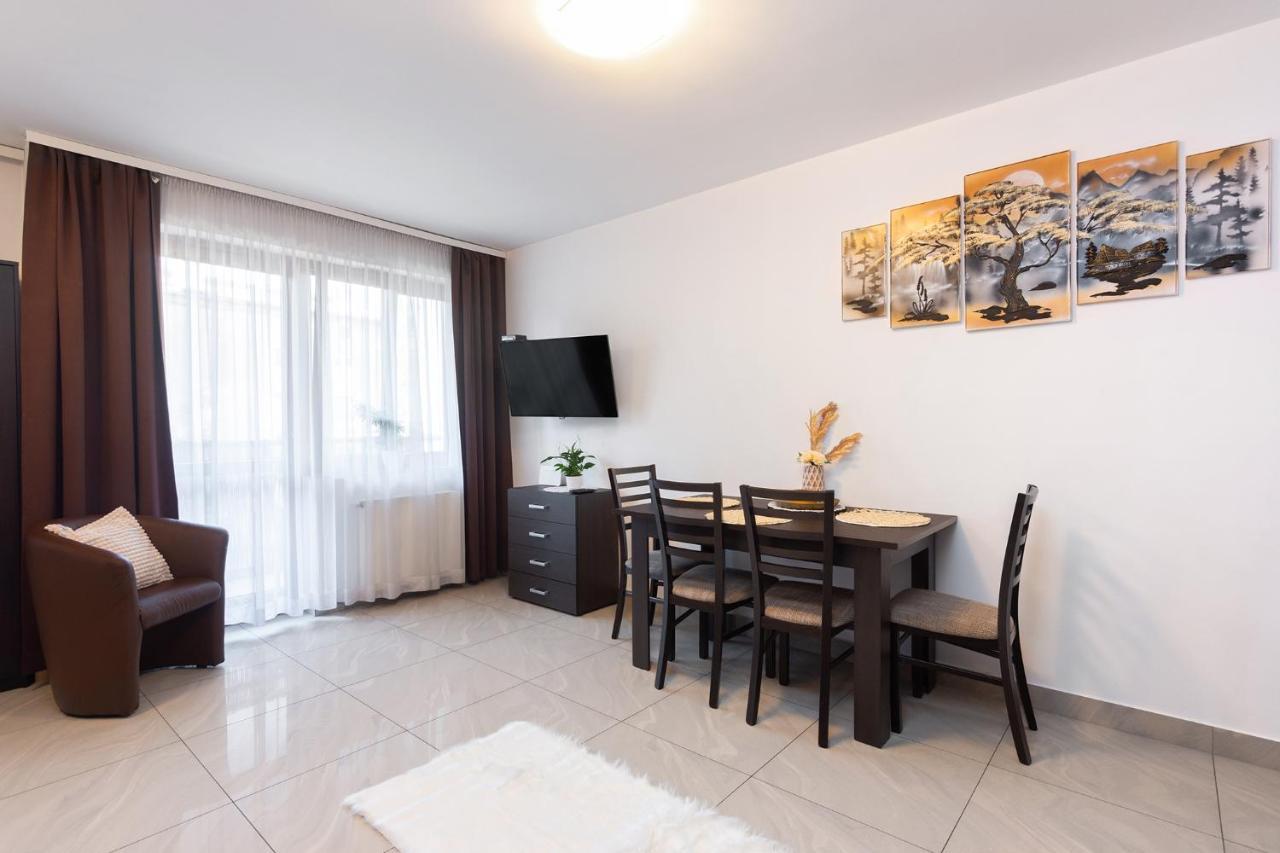 Apartament Z Balkonem 9 Apartment *