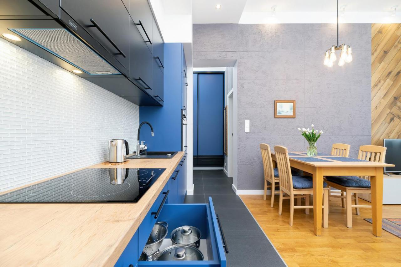 Sweet Family Chodkiewicza Rondo Grzegorzeckie By Renters Apartamento