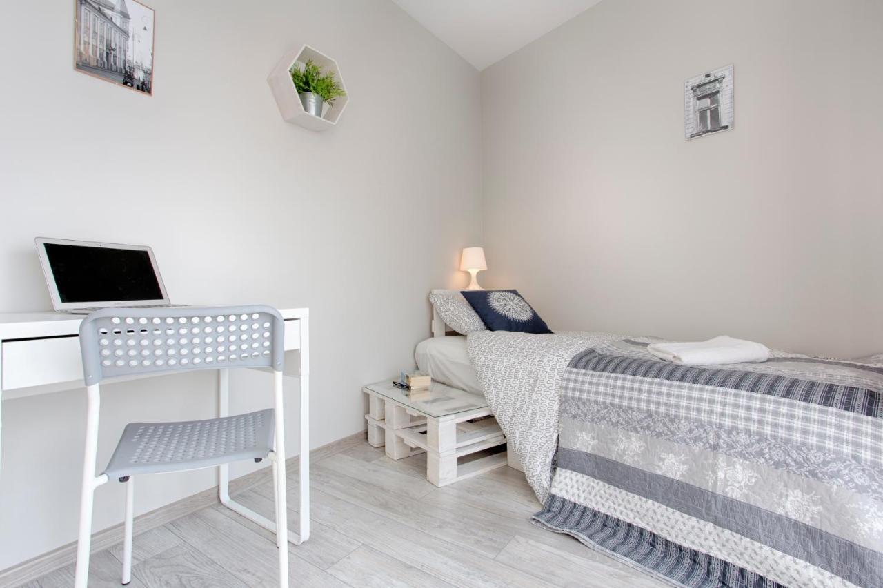 Tyzenhauz Piwna Street Apartment *