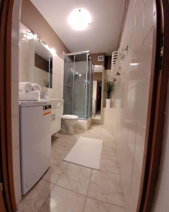 Cozy Modern Sunrise 35m2 Balcony 3 Persons Apartment Krakow