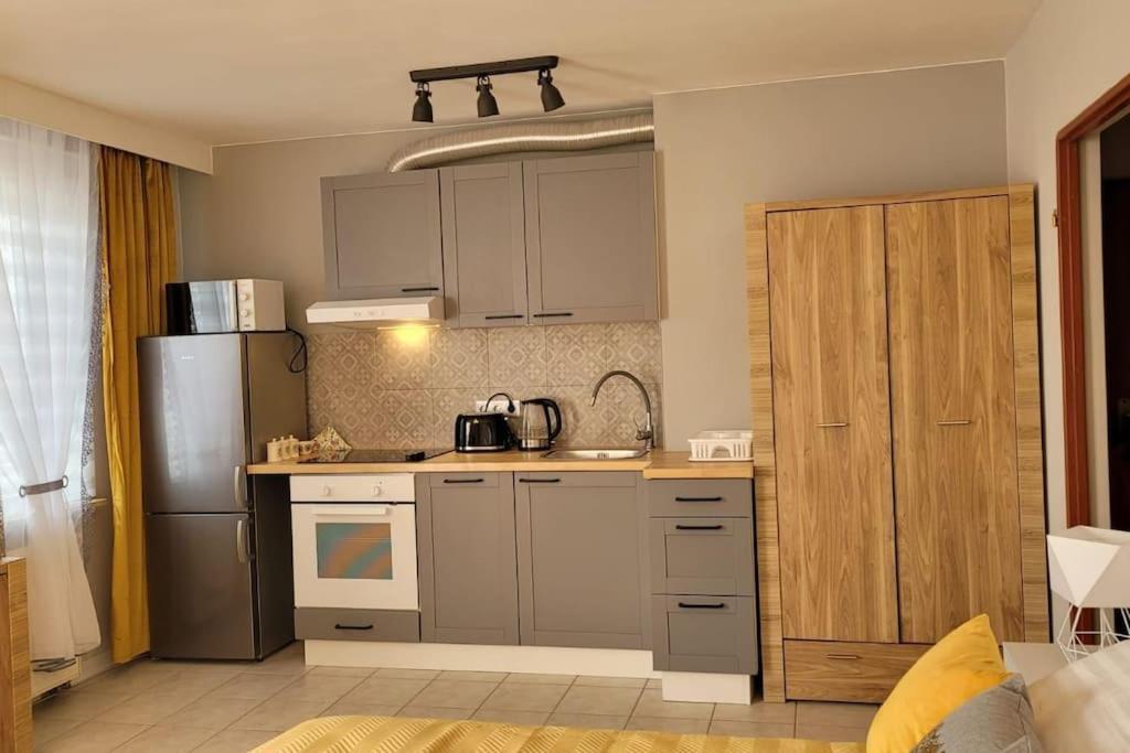 Apartment Cozy Modern Sunrise 35m2 Balcony 3 Persons Krakow