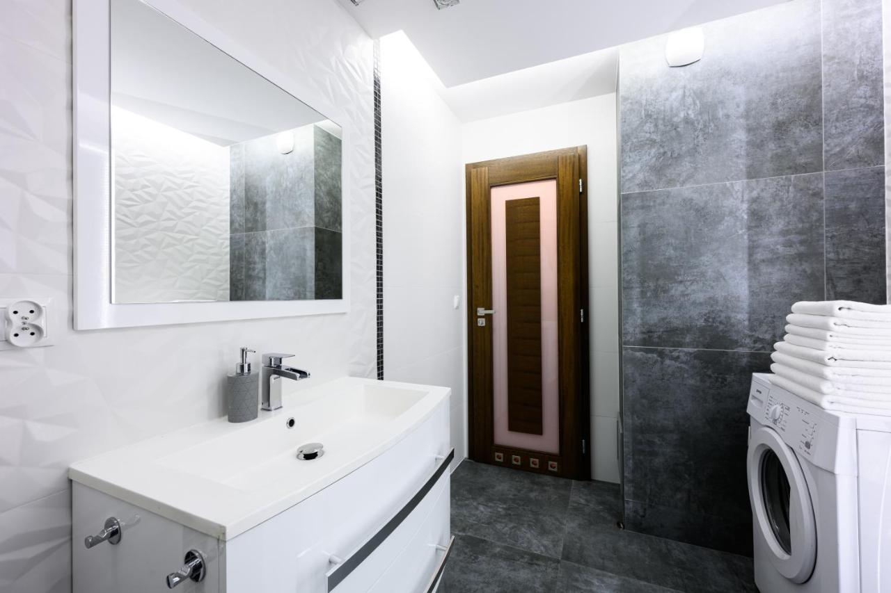 Apartment Native Masarska 8 *