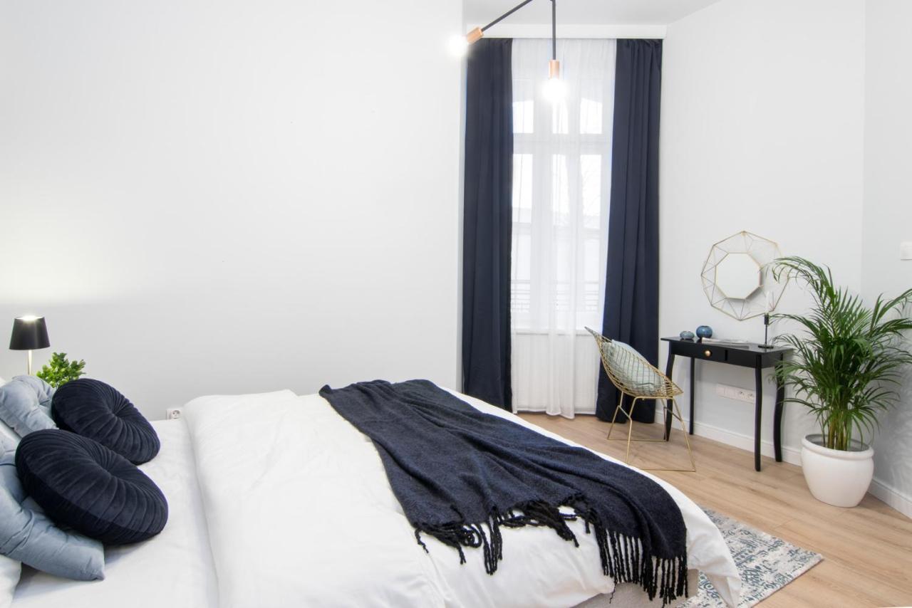 Househost Apartment: Starowislna Street 36/27 *