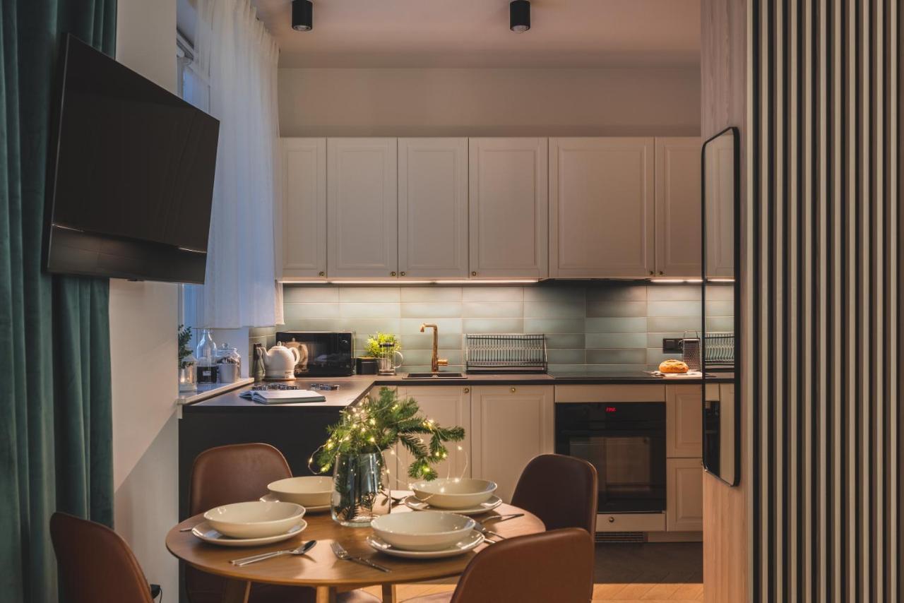 Atrium - Old Town Luxury - By Upstairs Krakow