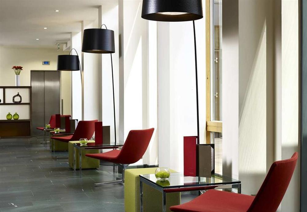Hilton Garden Airport 4*