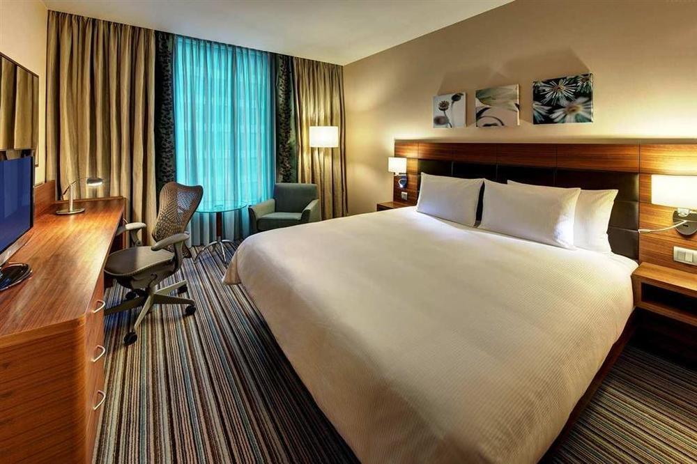 Hilton Garden Airport 4* Krakow