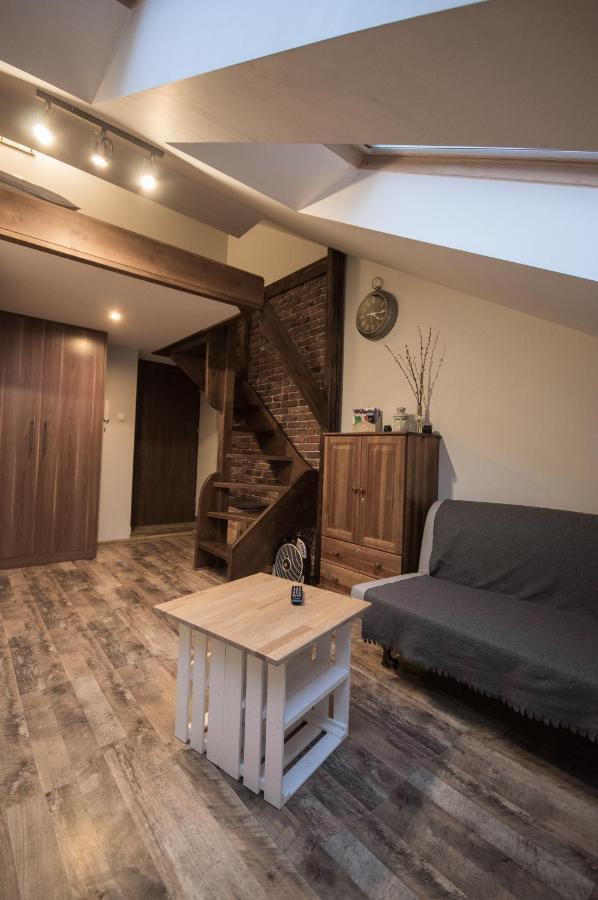 Za Winklem Apartamento