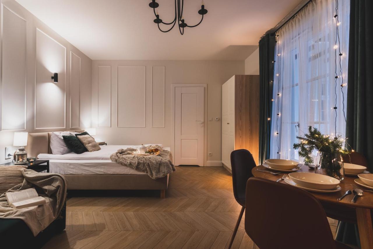 Apartment Atrium - Old Town Luxury - By Upstairs