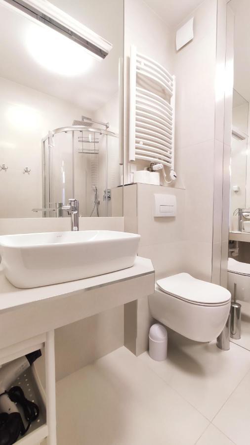 Apartment Szeroka 33 A-c By Homeprime