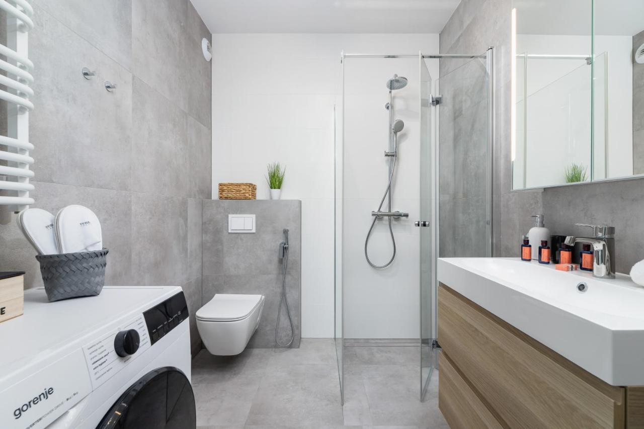 Switezianki Luxurious With Parking By Renters Prestige * Krakau