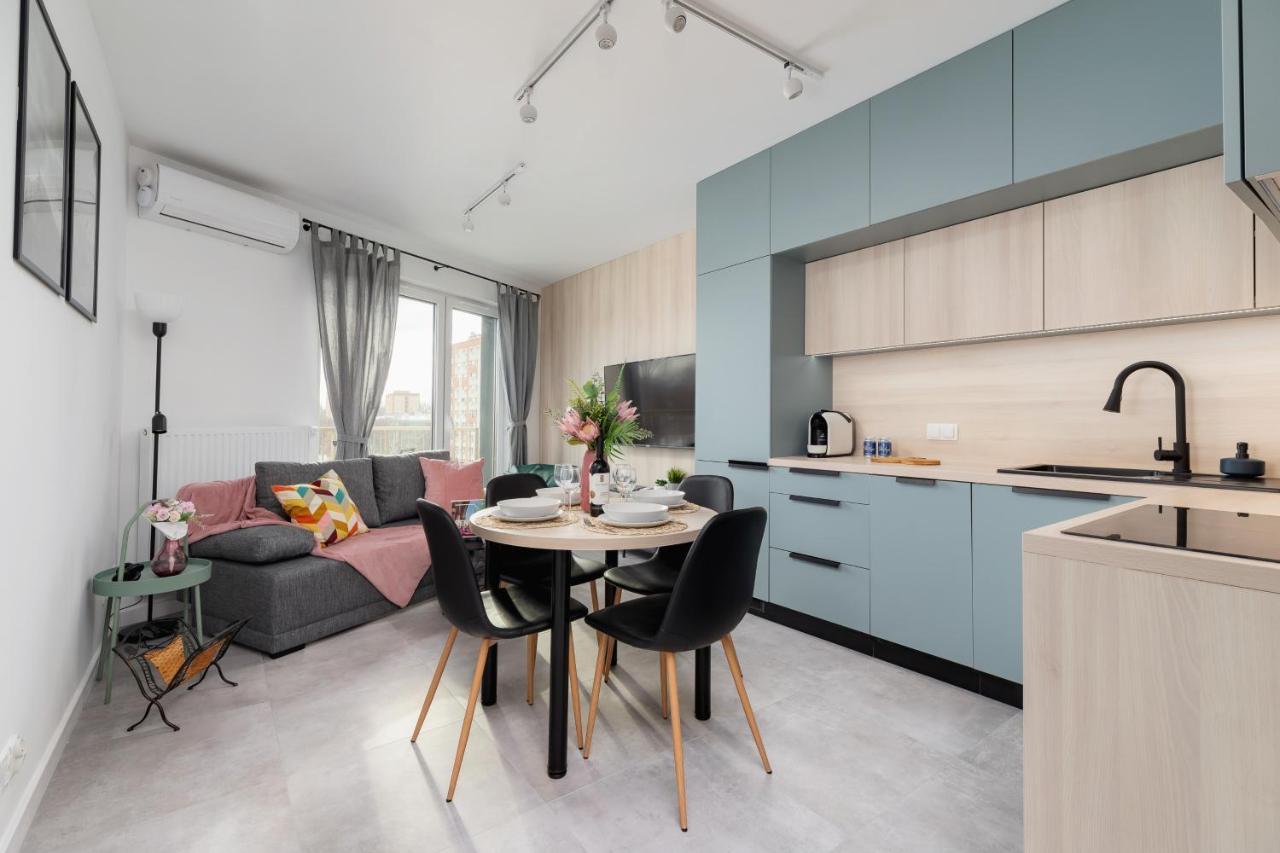 Apartment Switezianki Luxurious With Parking By Renters Prestige Krakau