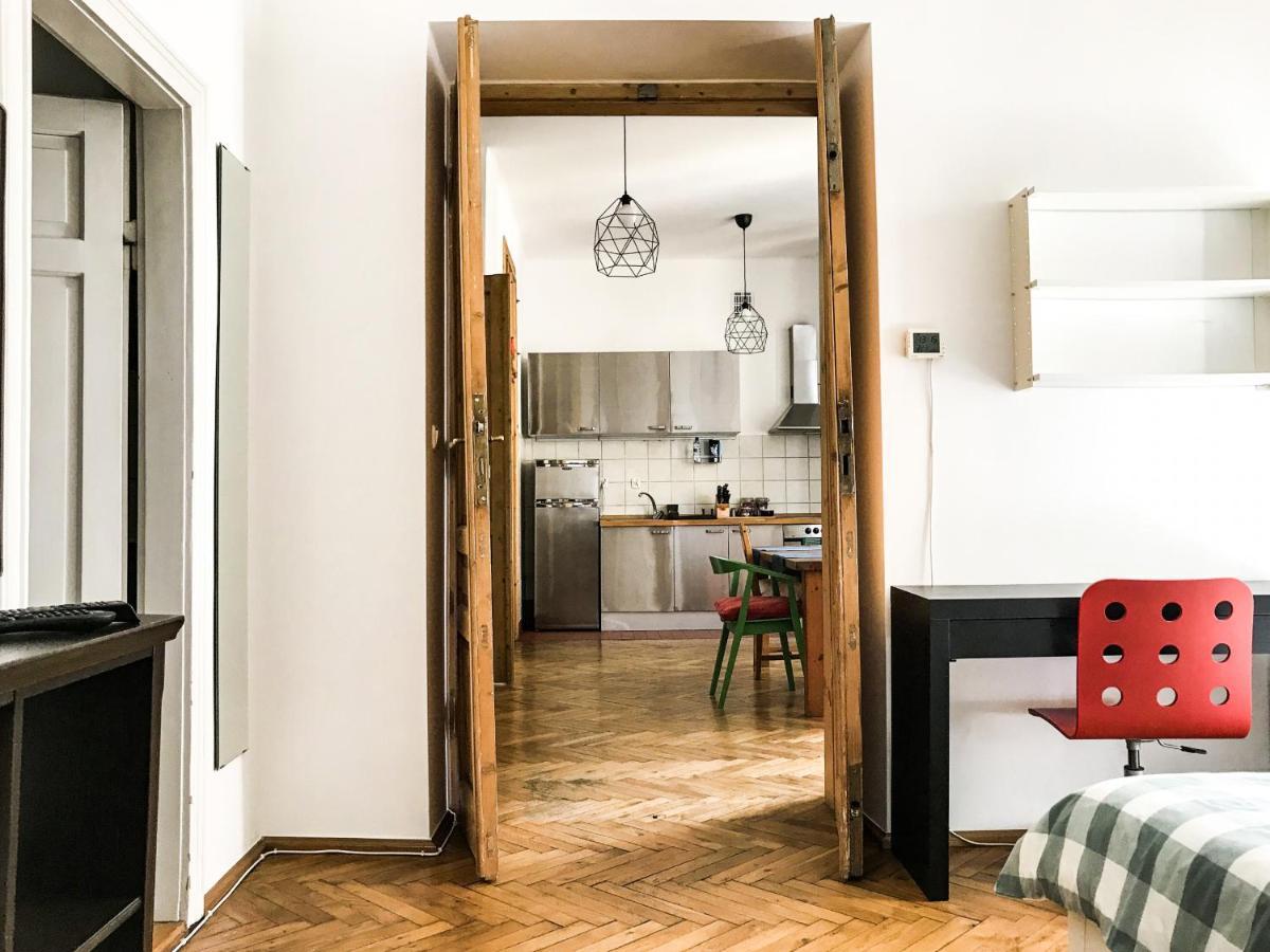 Large And Cozy 60 M2, Cracow Old Town *