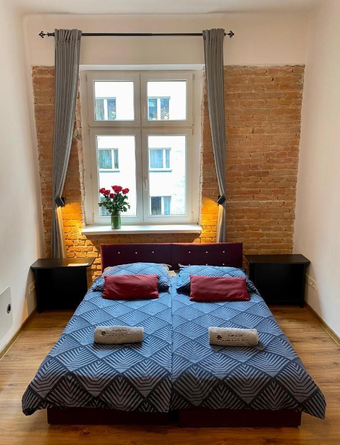 Hostel Topolove & *