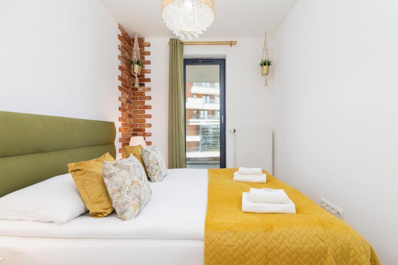 Apartment Wislane Tarasy Lux Cracow By Renters Prestige Krakau