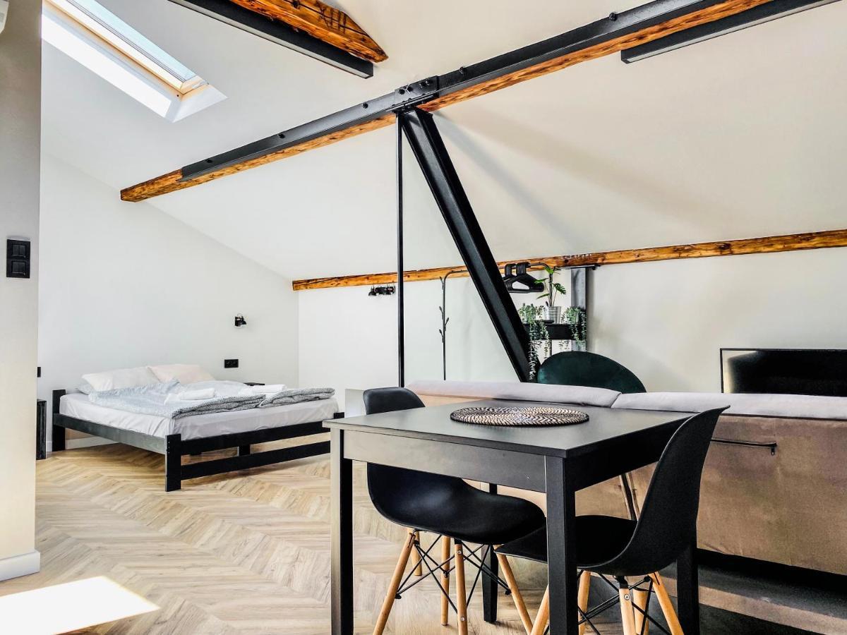 Apartamento Beautiful Studio With Air Conditioning, Cracow Old Town Cracóvia