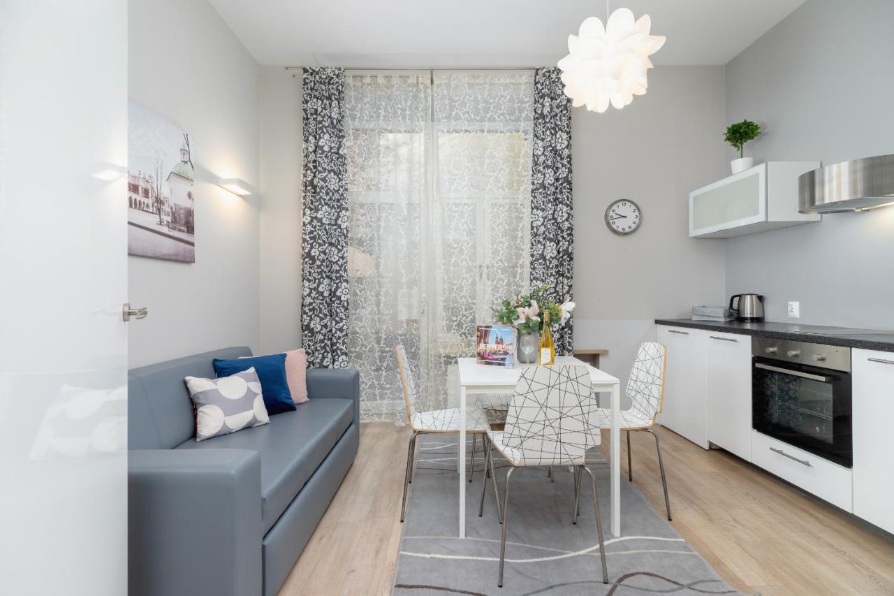 Planty Park Lobzowska By Renters *