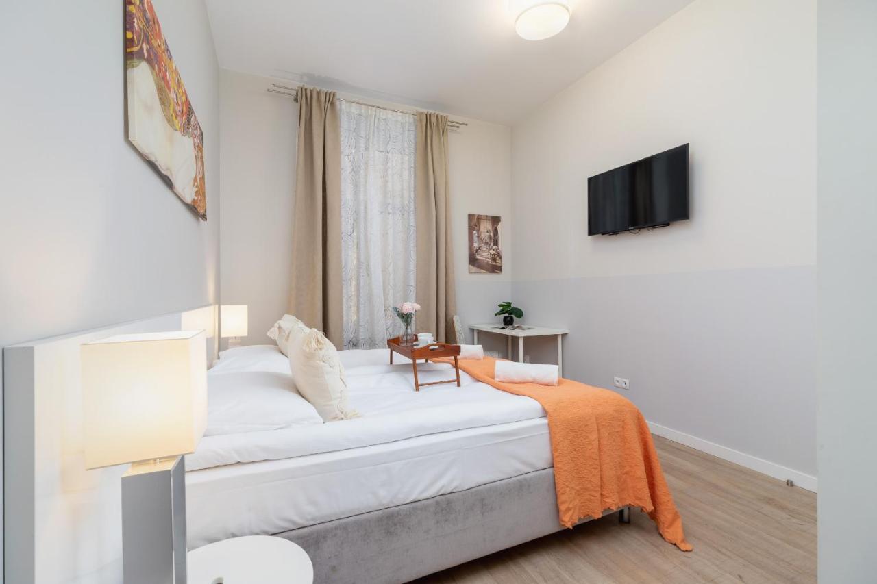 Planty Park Lobzowska By Renters *