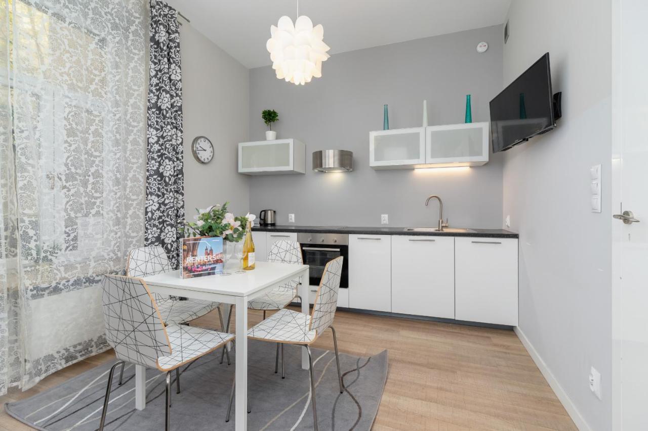 Planty Park Lobzowska By Renters Krakow