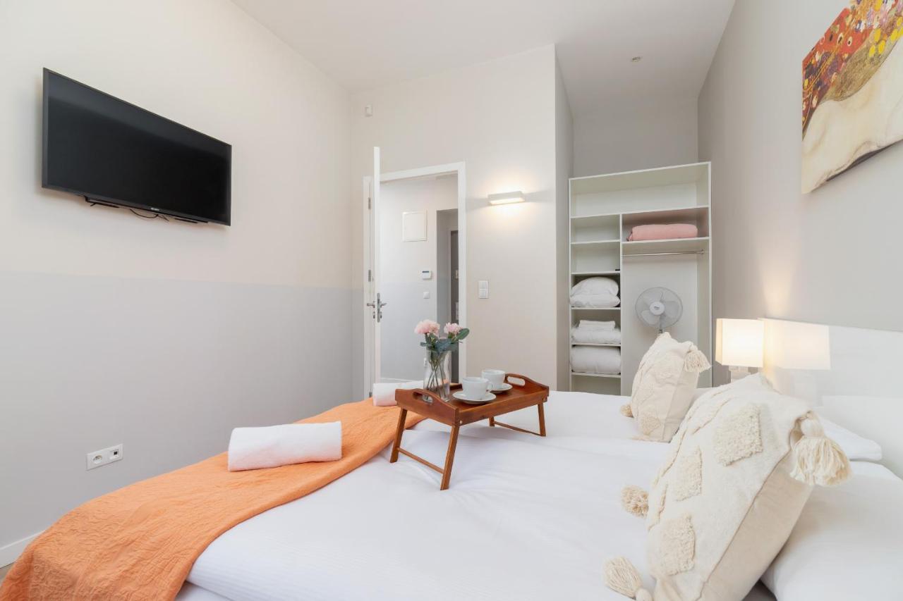 Planty Park Lobzowska By Renters Apartment