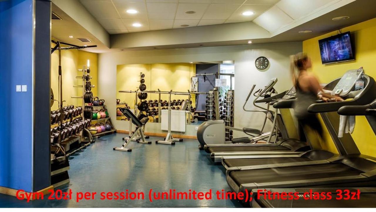 Premium For Old Town & Jewish Quarter - Balcony Pool Onsite Apartment *