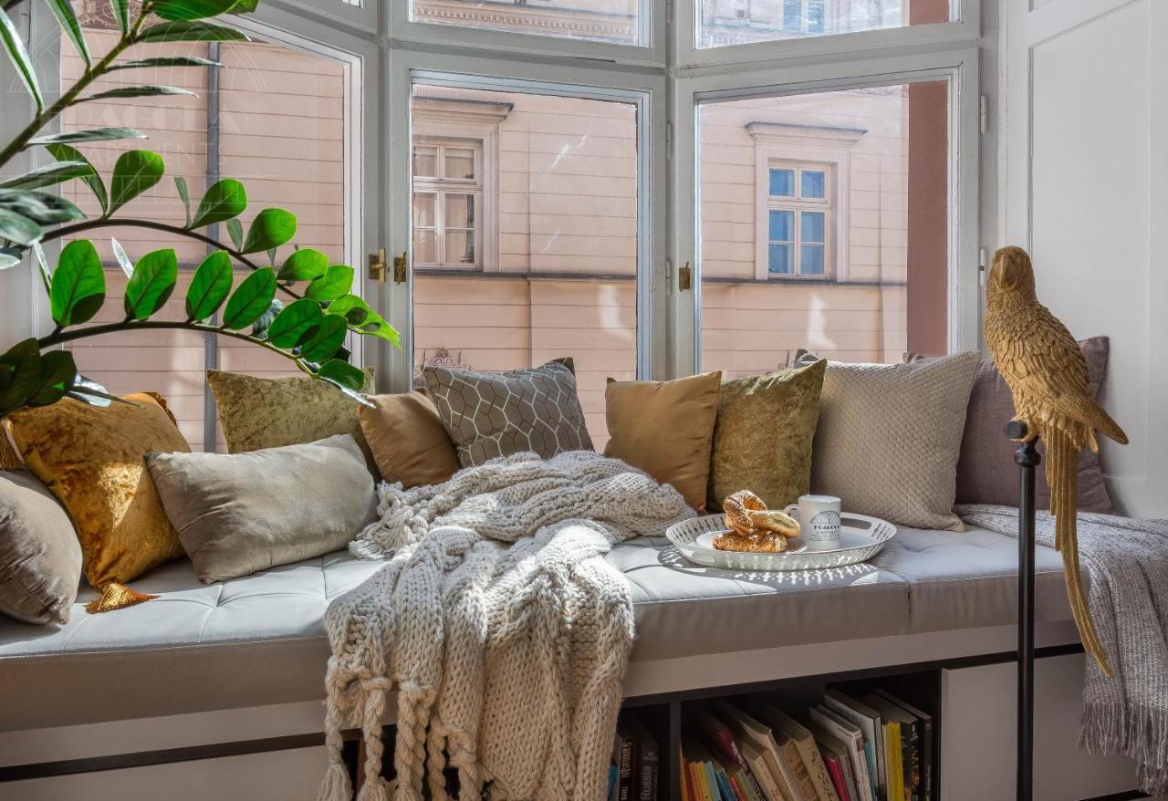Feniks Fragola Main Square Apartment *
