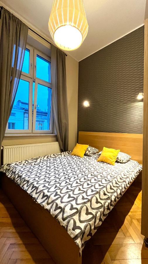 Homely Apartament