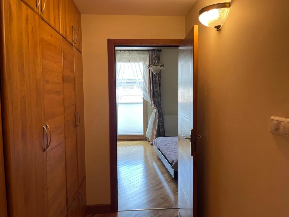 Exclusive In The Heart Of Krakow