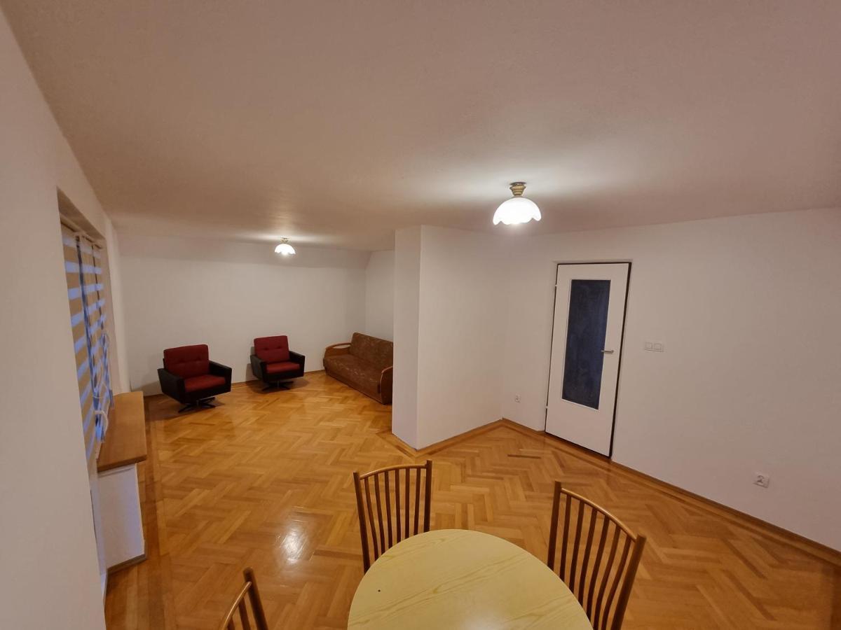 Na Uboczu 3 2 Lazienki I Taras Willa *