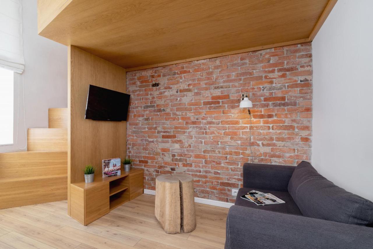 With Mezzanine - Arianska 14 By Renters Apartment