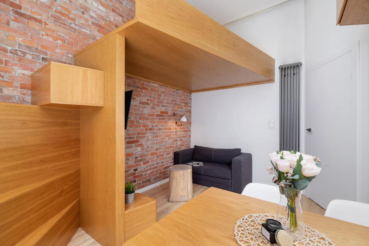 With Mezzanine - Arianska 14 By Renters Apartment *
