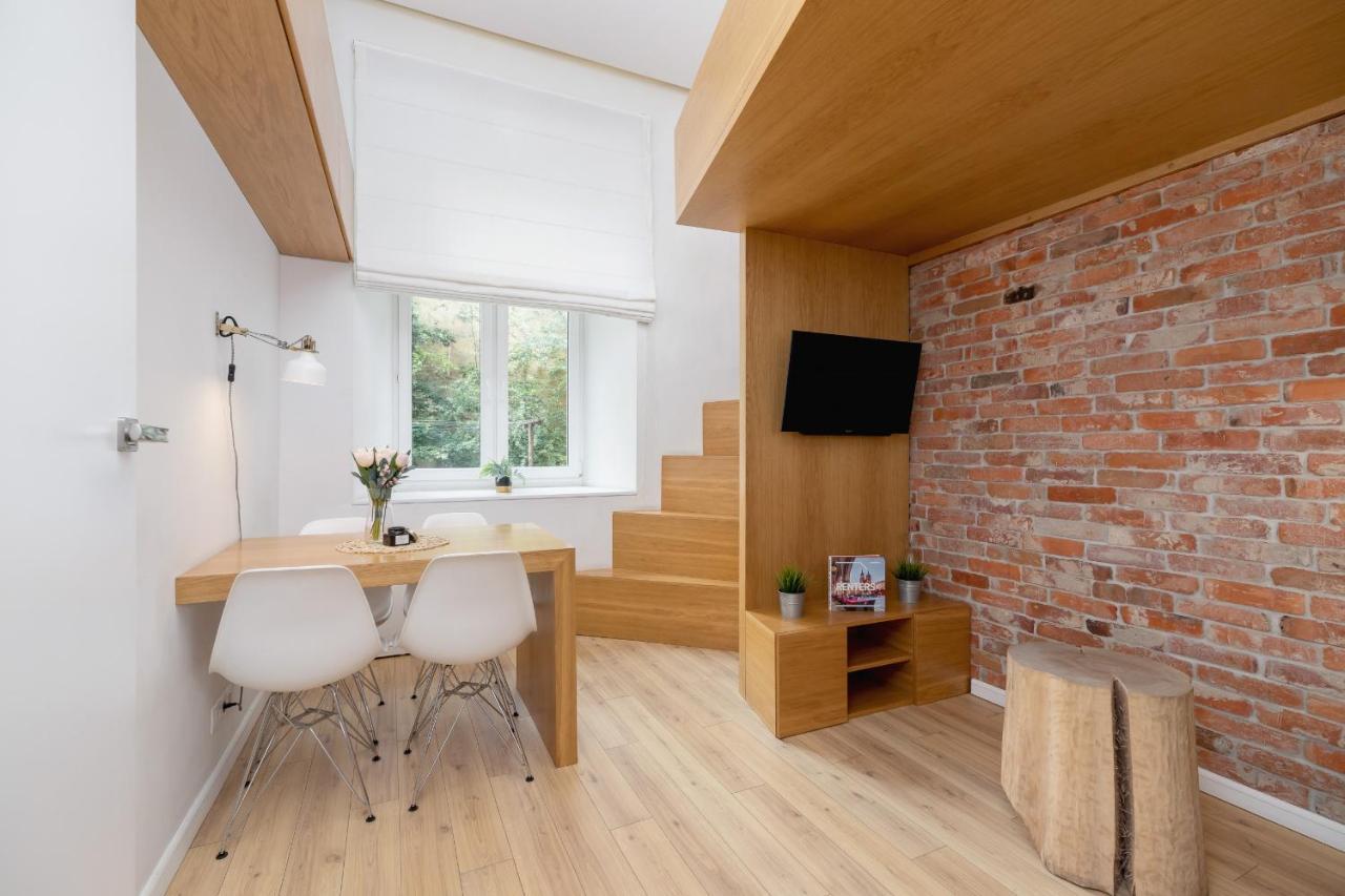 With Mezzanine - Arianska 14 By Renters Apartment