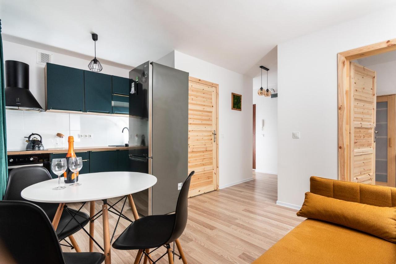 Cosy Corner - By Upstairs Apartment *