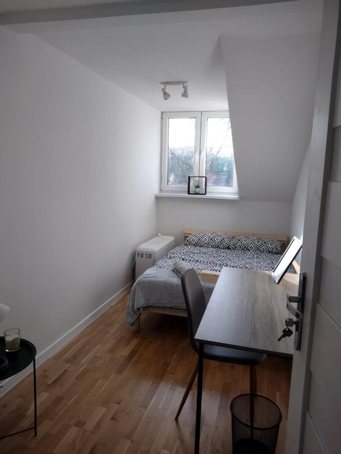 Homestay Quiet And Comfy In Krakow
