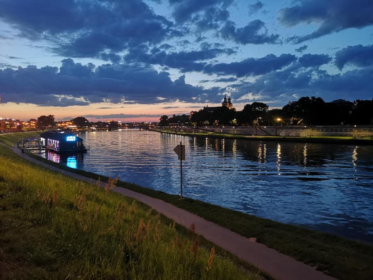 Vistula Boulevards Jacuzzi * Krakau