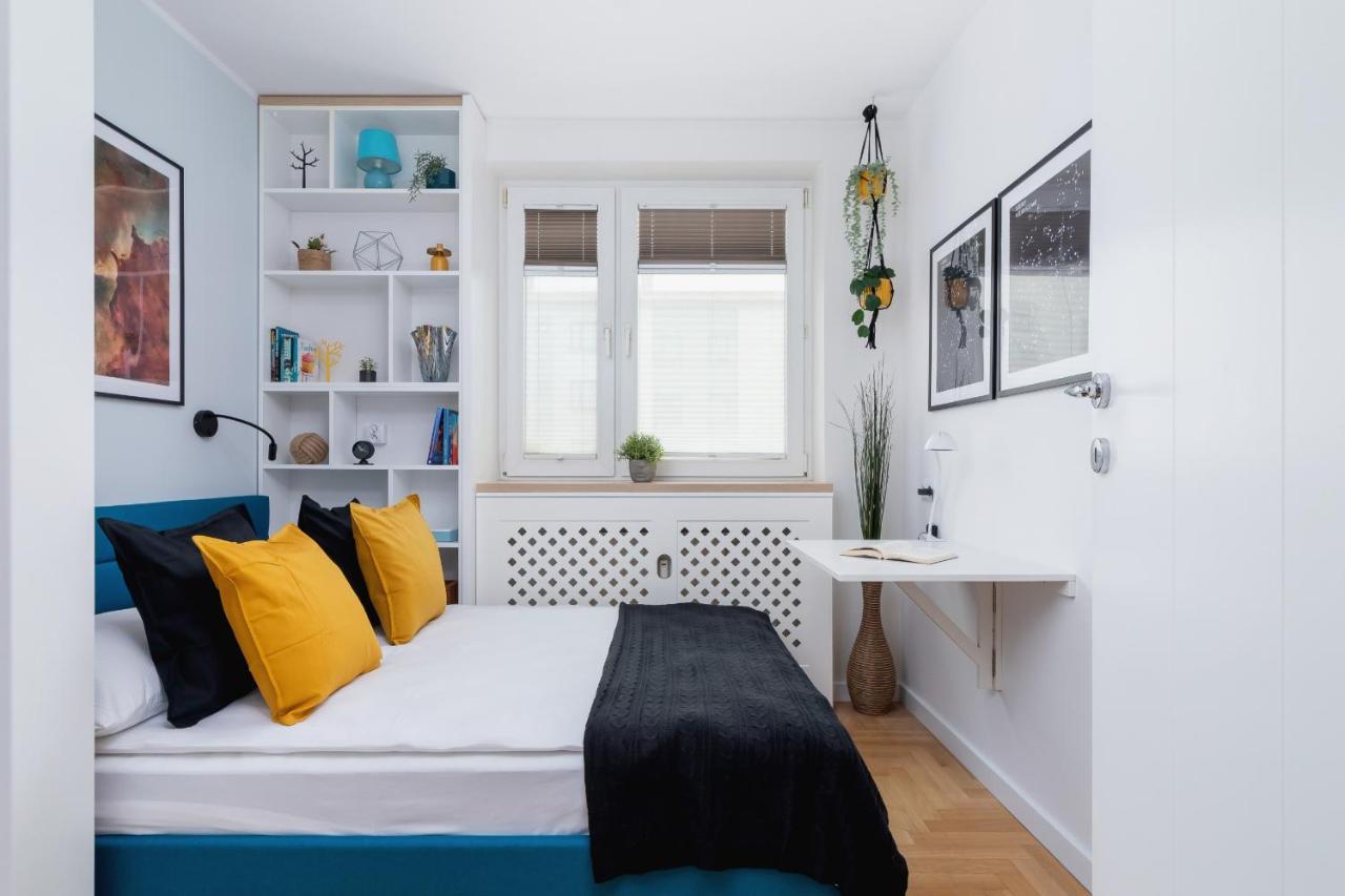 Cozy Bartla 19 By Renters Krakow