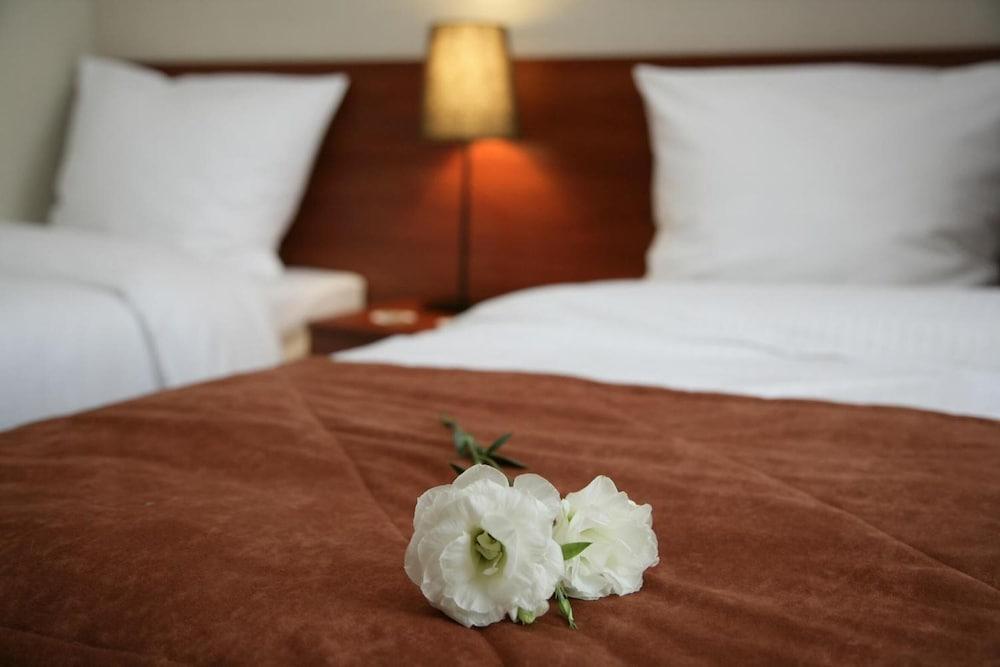 Aparthotel Globus