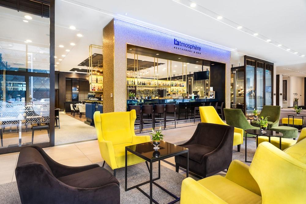 Hilton Garden Airport Hotel