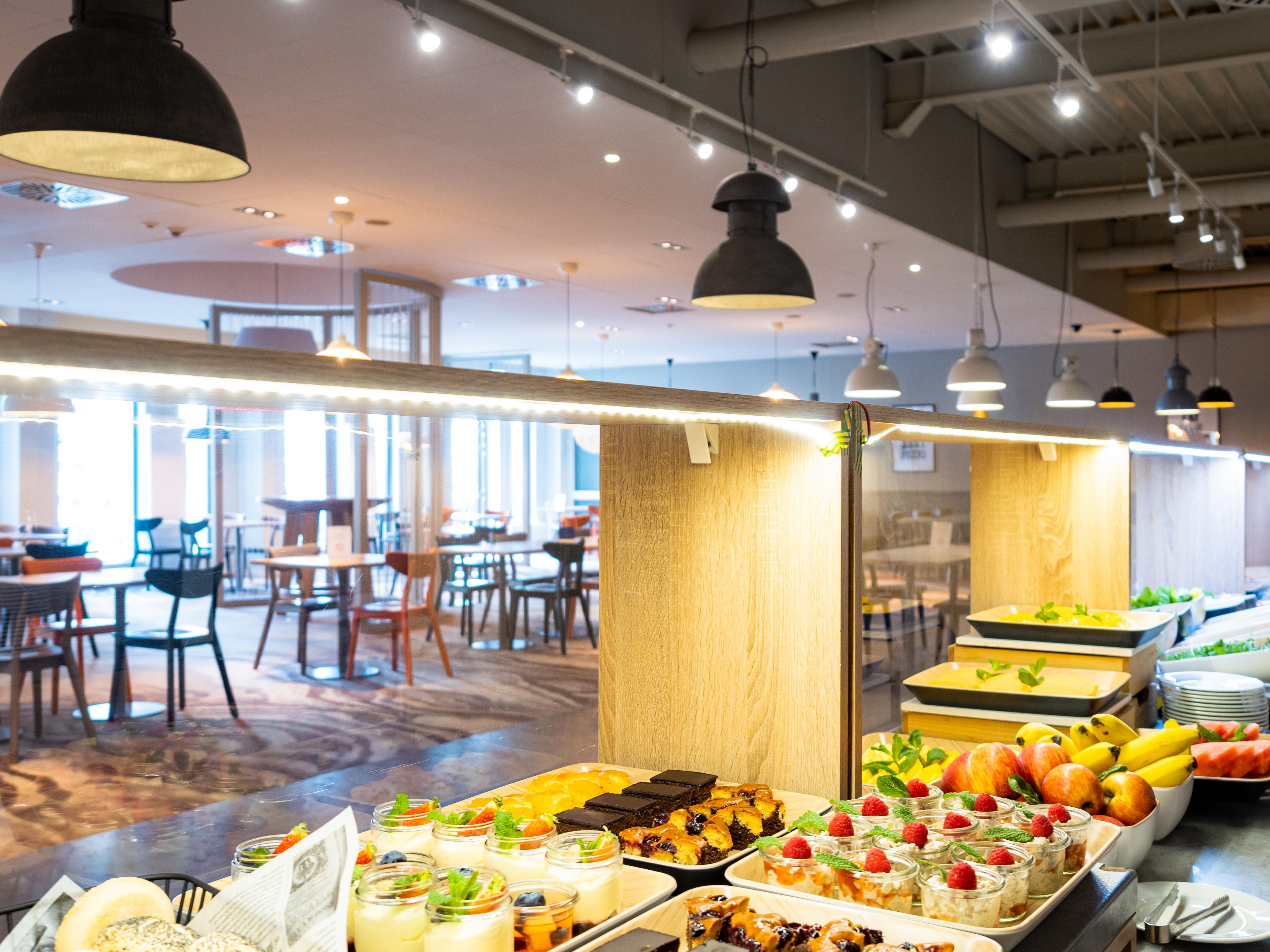 Hotel Novotel West