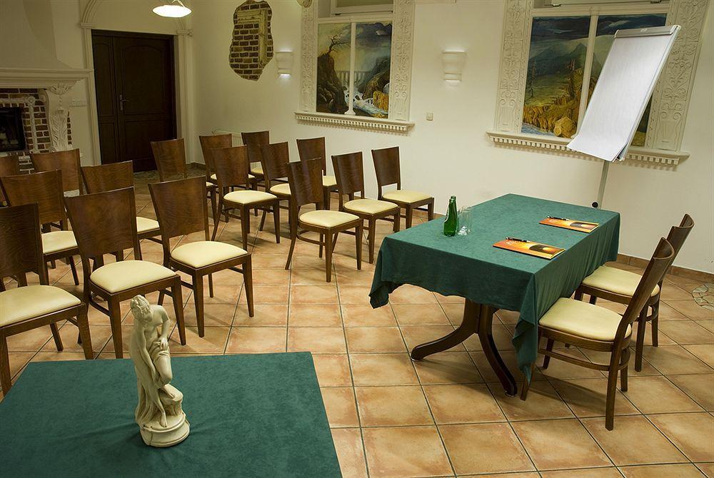 Hotel Santorini 3*