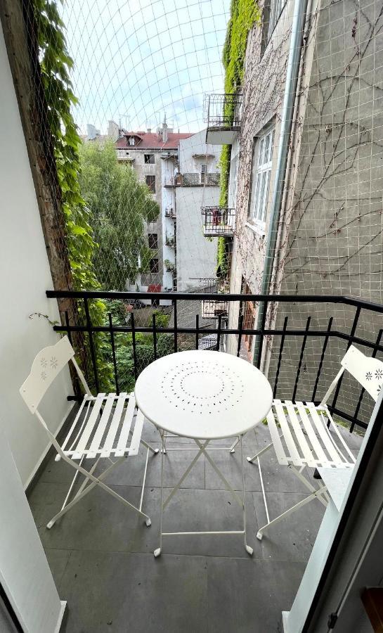Old Town Stage One Apartment *