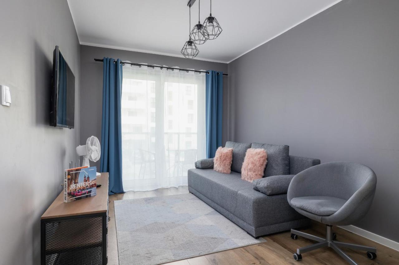 Apartment Comfy Pachonskiego With Parking In By Renters Krakow